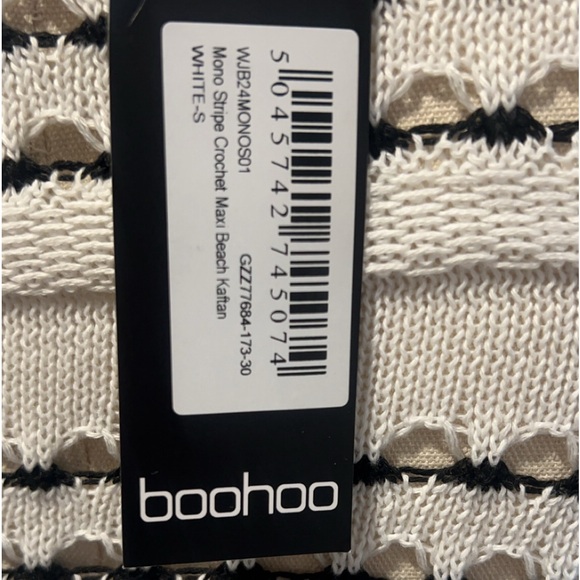 BOOHOO; MONO STRIPE CROCHET MAXI BEACH KAFTAN. NWT - Picture 5 of 5
